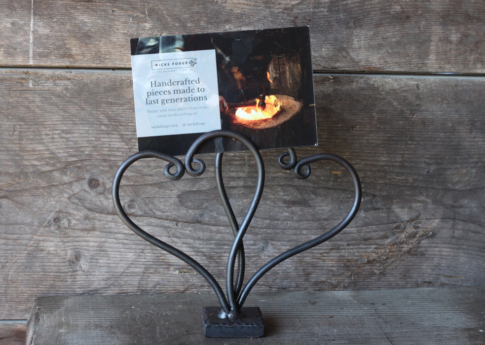 Heart Sculpture Picture Holder