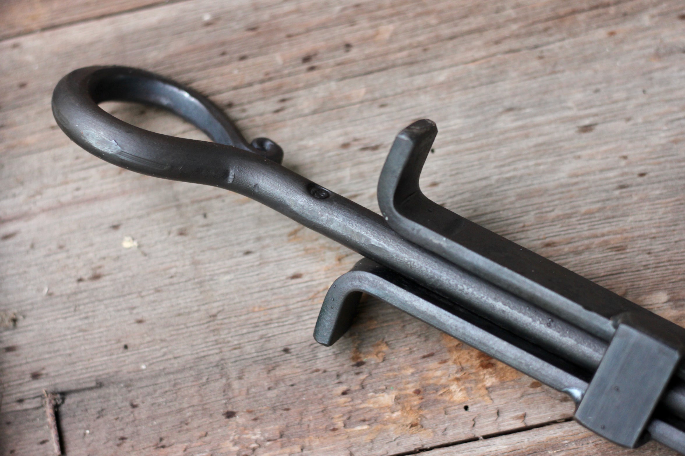 Mini Log Grabber– Wicks Forge