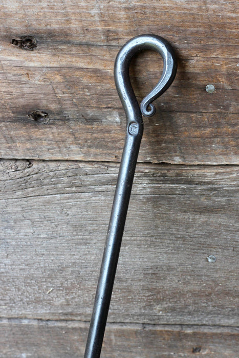 loop and scroll iron handle 