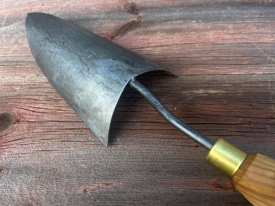 long handled garden trowel Long Handle Garden Trowel– Wicks Forge